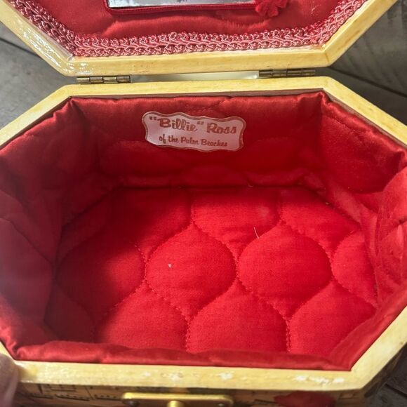 Vintage Billie Ross Of The Palm Beaches Decoupage Octagon Wood Box Purse Lucite - Picture 9 of 9